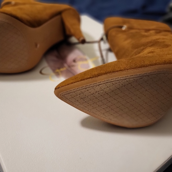 Jessica Simpson Boots - Picture 2 of 3